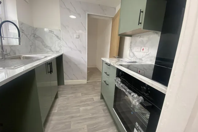 Property 1 of 11. Kitchen