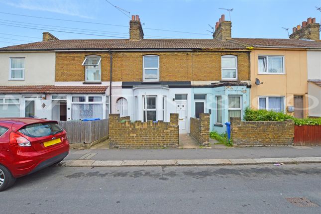Thumbnail Terraced house to rent in Shortlands Road, Sittingbourne