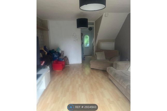 Sycamore Drive, East Grinstead photo 5