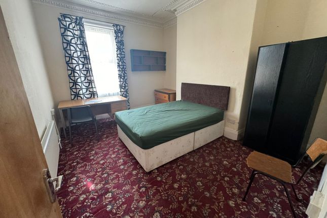 Thumbnail Flat to rent in Brighton Grove, Newcastle Upon Tyne