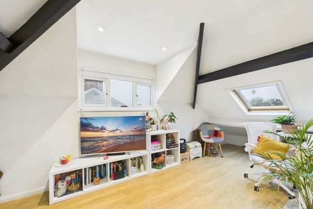 Flat 5, Greystone Lodge, 45 Bath Road, Stroud photo 3
