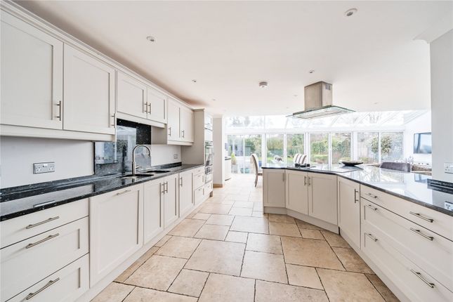 38, Wood Lane, Ruislip photo 4