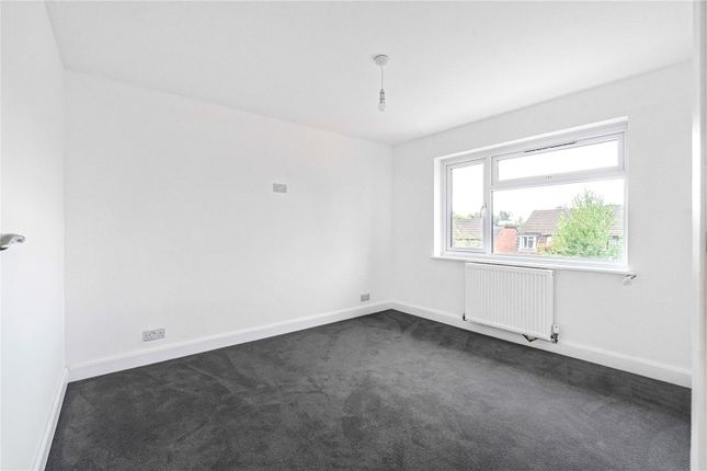 43, Northwood Avenue, Woking photo 4