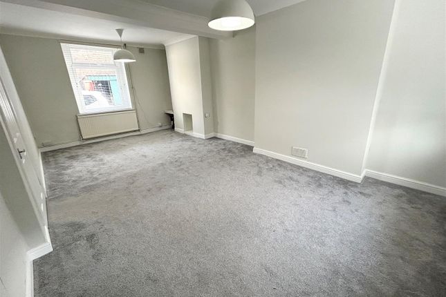 19, King Street, Ebbw Vale photo 4