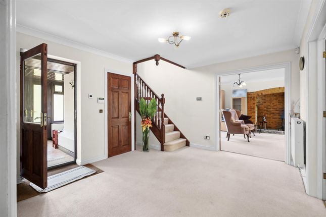 16, Bilbrook Lane, Milton Keynes photo 4