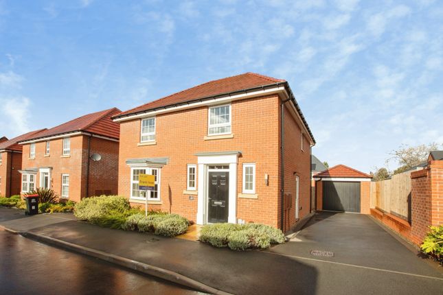 4-bed detached on Grasshopper Green, Nottinghamshire, £365,000