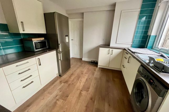 3, Lower Llansantffraid, Bridgend photo 3