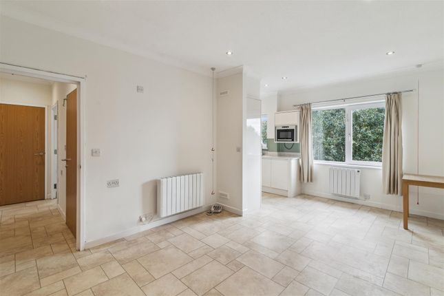 Homecross House For Sale