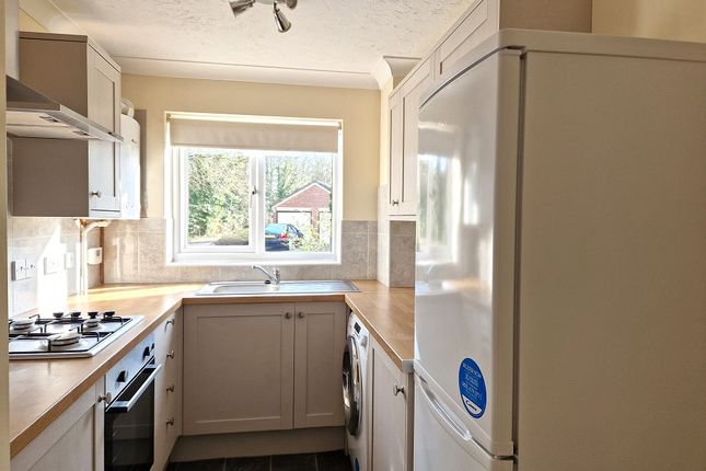 3, Fenchurch Mews, Wokingham photo 3