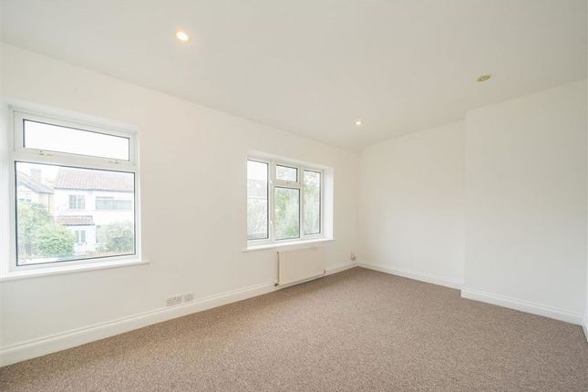 55, Boileau Road, London photo 4