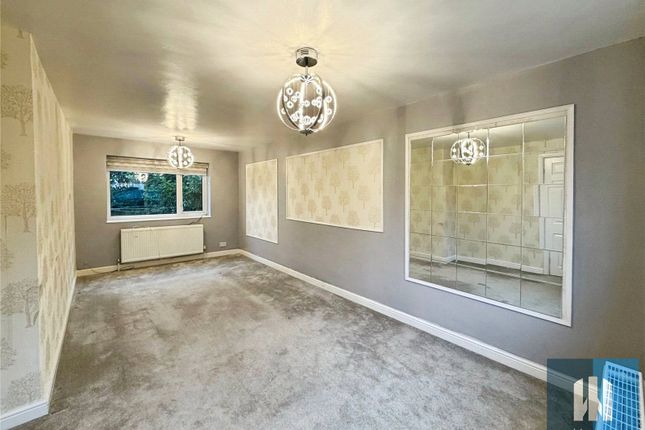 14, Ochrewell Avenue, Huddersfield photo 2