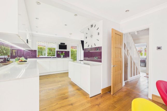 38, Forest Road, Horsham photo 3
