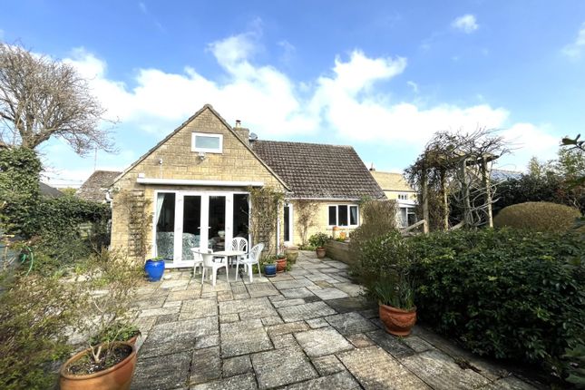 Thumbnail Detached house for sale in Swan Close, Lechlade, Gloucestershire