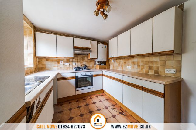 116 Commonside, Batley photo 4