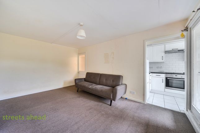 Outram Road, Croydon photo 3