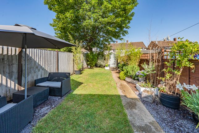 44, Park View Road, Hillingdon photo 4