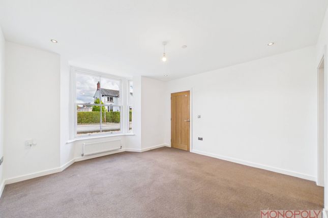 38 Percy Road, Wrexham photo 3