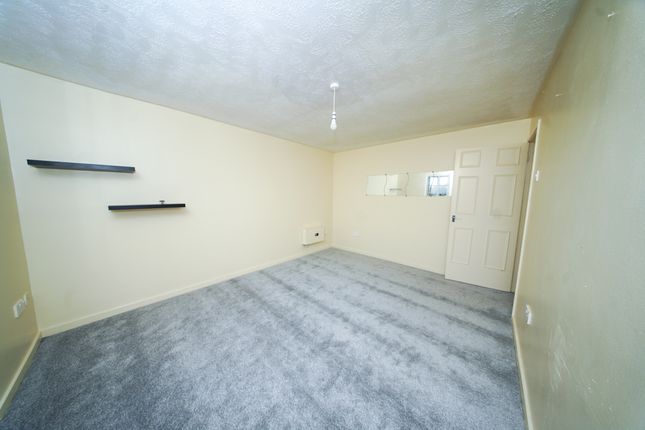 Copy of 24 Goldstar Way, Birmingham photo 4