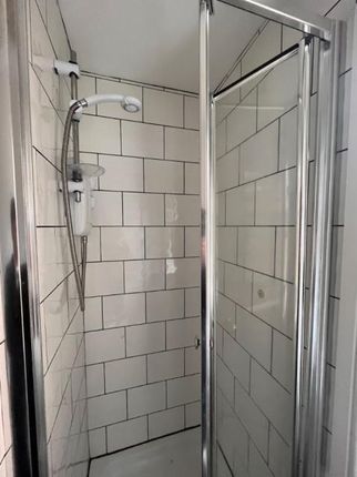Flat 5 Bryntirion, Temple Street, POWYS photo 4