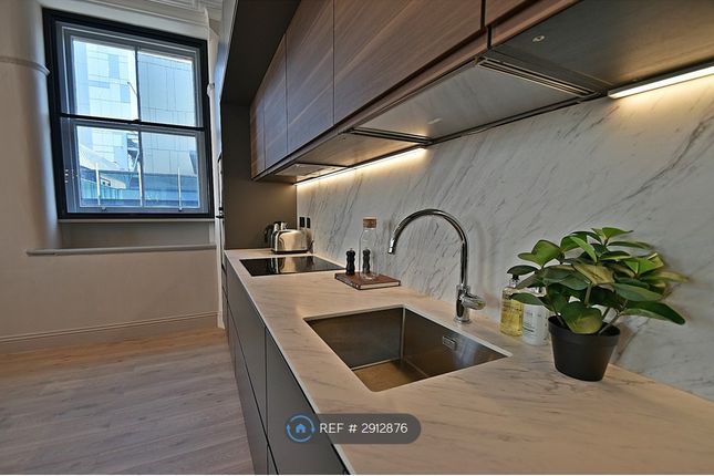 Flat, Charlotte St, Manchester photo 5