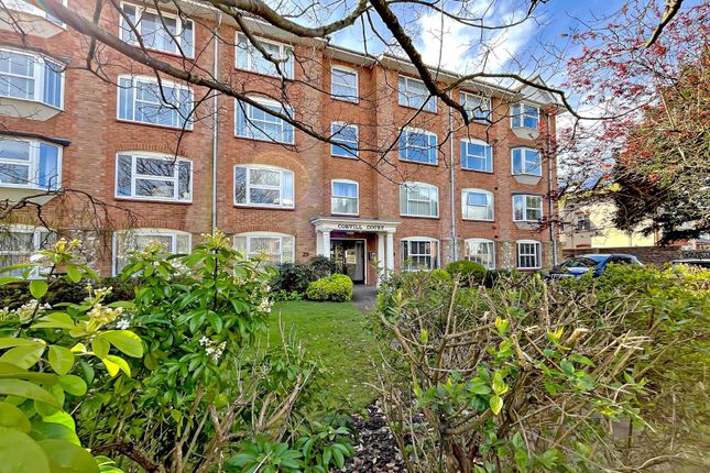 Flat for sale in Shelley Road, Worthing, West Sussex