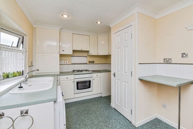10, Mullenscote Mobile Home Park, Andover photo 2