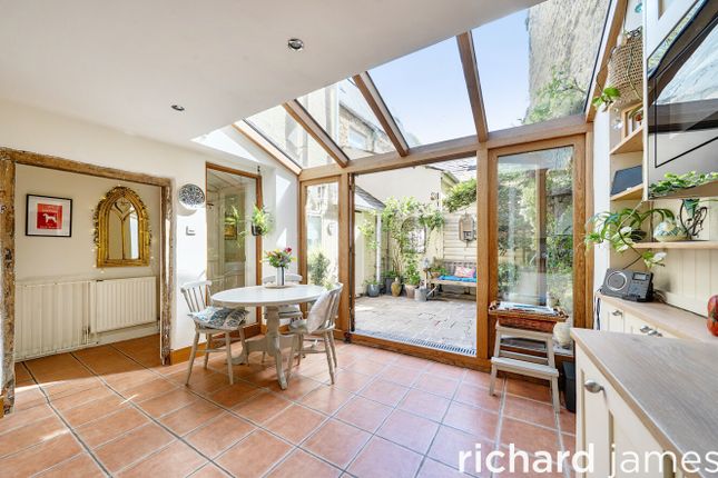 88, High Street, Purton photo 2