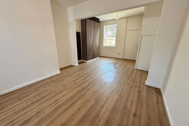 34, Columbia Road, Prescot photo 3
