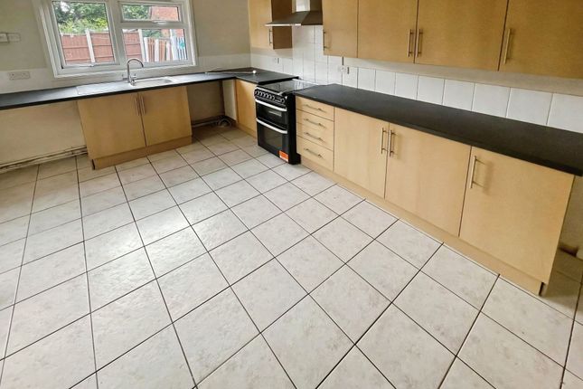 86 Juniper Drive, Telford photo 3