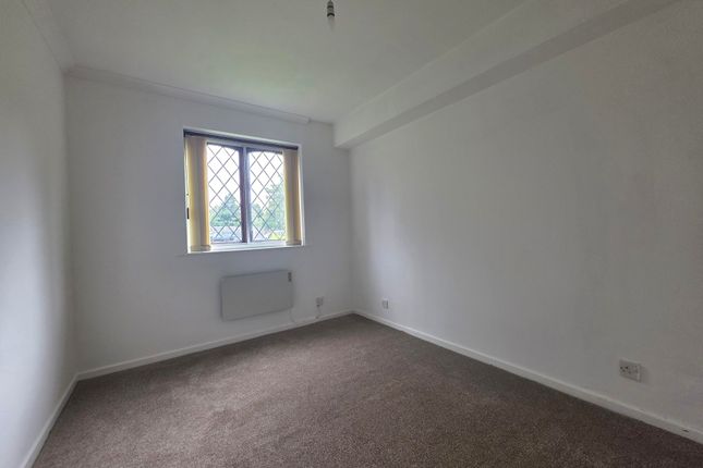 20A, Wolverhampton photo 4