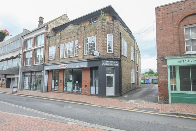 1 Bed Apartment With Parking!