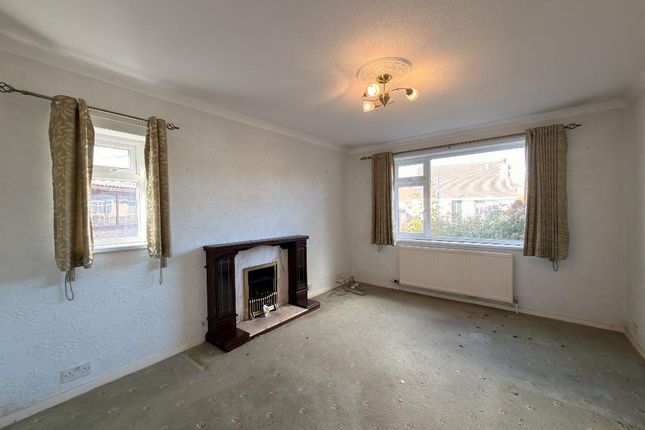 Mattock Crescent, Morecambe photo 2