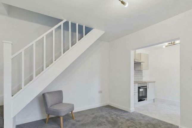 Albert Road, Hythe photo 5