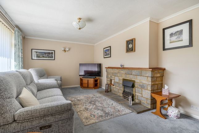 39, Thornhill Road, Warminster photo 4