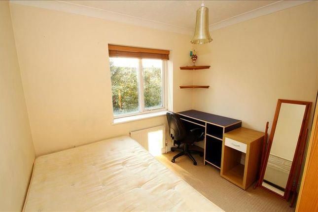 Property to rent in Triumph Close, Colchester