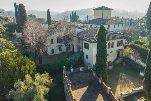 Villa for sale in Pozzolatico, Impruneta, Florence, Tuscany, Italy