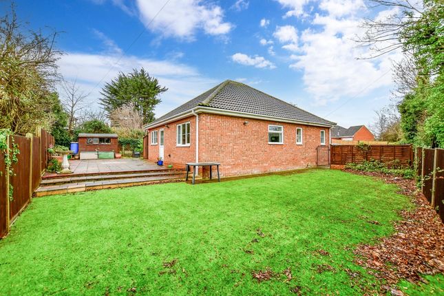 Bungalow to rent in Thanet Way, Seasalter, Whitstable