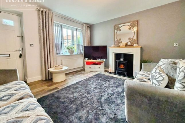 21, Squires Gardens, Barnsley photo 2