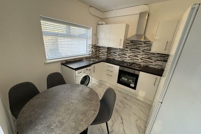 Property to rent in Willesden Lane, London