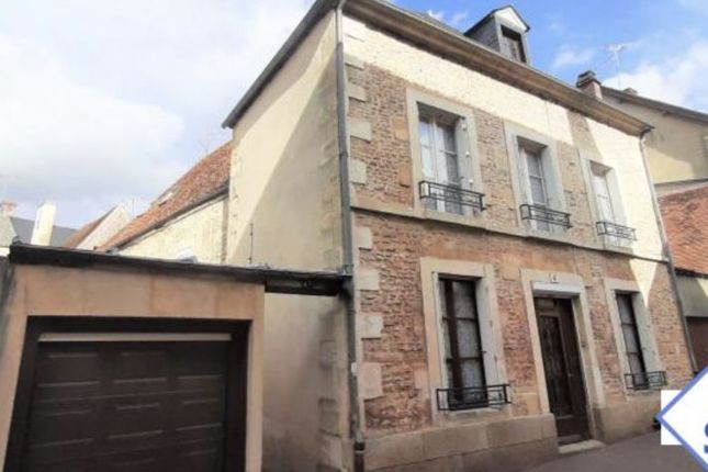 Property for sale in Sees, Basse-Normandie, 61500, France