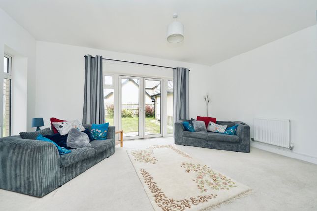 6, Fyson Way, Huntingdon photo 4