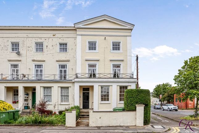 End terrace house for sale in Grosvenor Street, Cheltenham