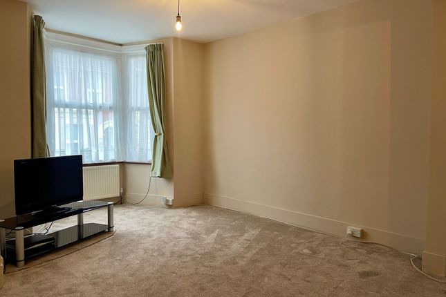 Terraced house to rent in Oswald Road, Dover