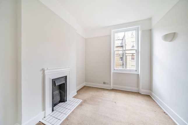 Flat for sale in Morshead Mansions, Maida Vale, London