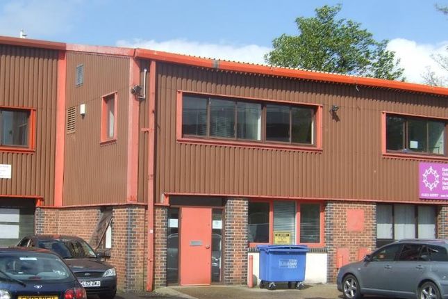 Office to let in Units 3 &amp; 4, Eden Business Centre, South Stour Avenue, Ashford, Kent