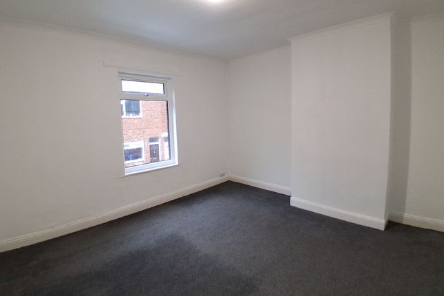 1 Regent Street, Regent Street, Eldon Lane, Bishop Auckland, DL14, Bishop Auckland photo 5