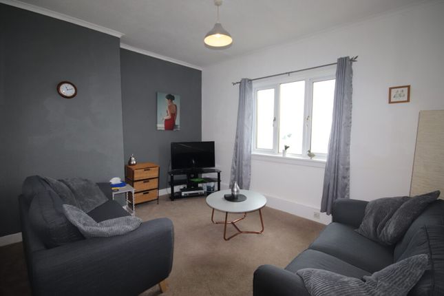 6e, Macnabs Brae, Rothesay photo 4