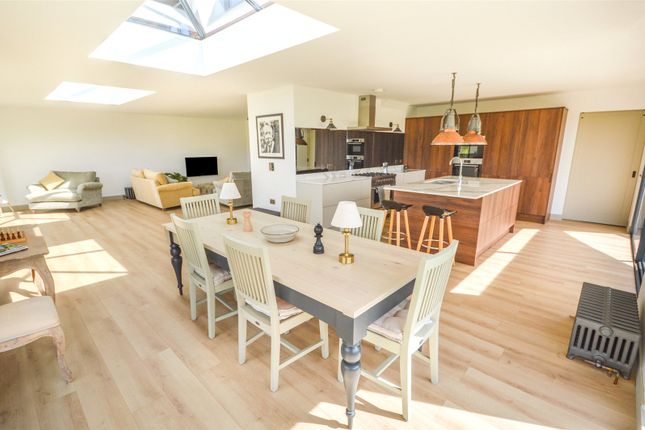 4 Envilles Chase Cottages,, Little Laver, Essex photo 4