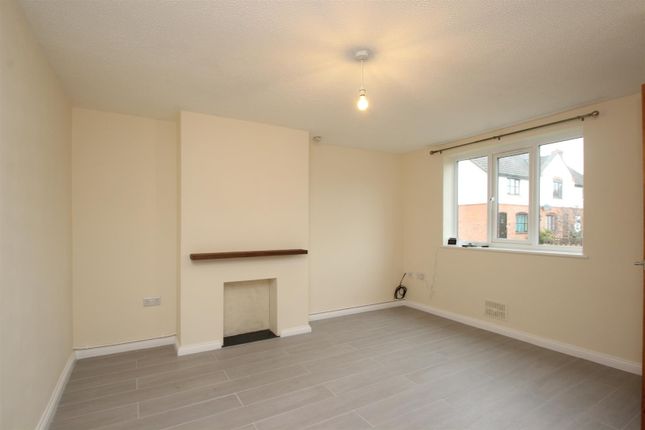 Hill View, Leominster photo 3