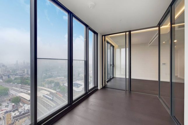 Thumbnail Flat to rent in Damac Tower, Vauxhall, London